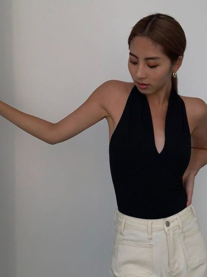 Advanced Sense Black V-neck Halterneck Vest - Image 4