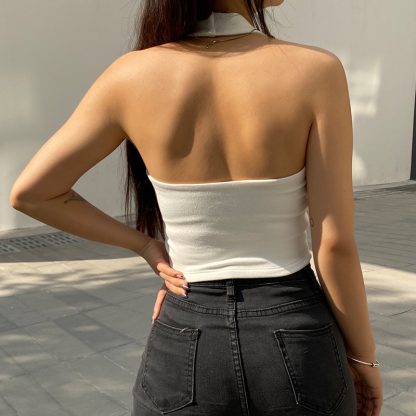 Solid Color U-neck Halter Bottoming Vest - Image 3