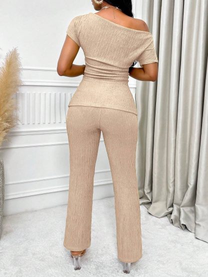 Neck Split Hem Ruched Top & Flare Leg Pants - Image 5