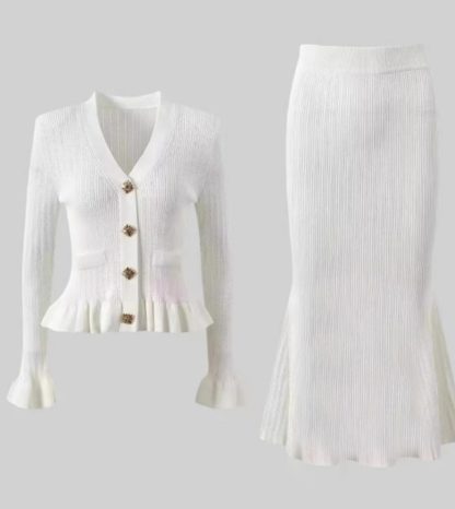 Ruffled V-neck Hip With A Set Of Suit - Image 6