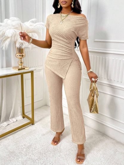 Neck Split Hem Ruched Top & Flare Leg Pants - Image 4