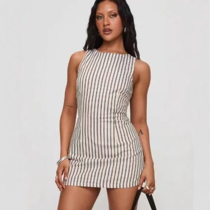 Round-neck Comfortable Casual Striped Sleeveless Dress - Image 3