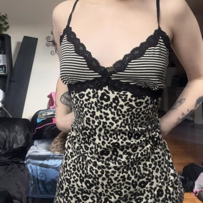 INS Hot Girl Sexy Leopard Lace Splicing Sling - Image 2