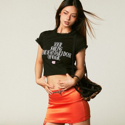 Stylish American Vintage Satin Halter Skirt - Image 4