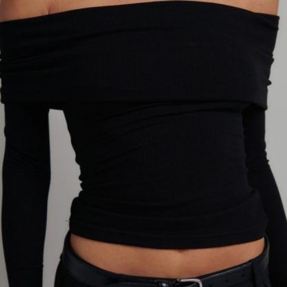 Women's Off-the-shoulder Fashion Tops T T-shirt - Image 6