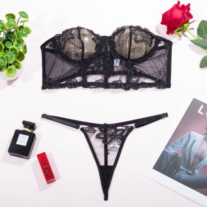 Women's Fashion Embroidery Brassiere Steel Ring Underwear Two-piece - Image 8