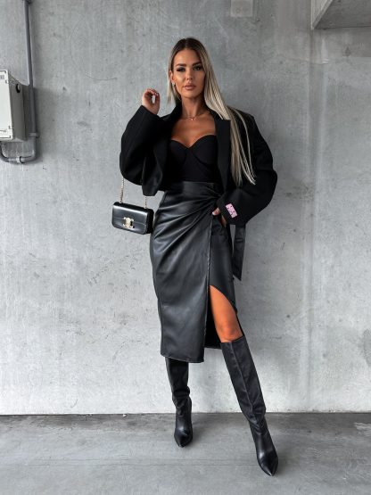 Split Lace-up High Waist Sexy Sheath Punk Leather Skirt - Image 2